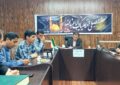 نشست خبری مدیر اداره آموزش و پرورش شهرستان بهمئی با خبرنگاران به مناسبت روز خبرنگار + جزئیات و عکس